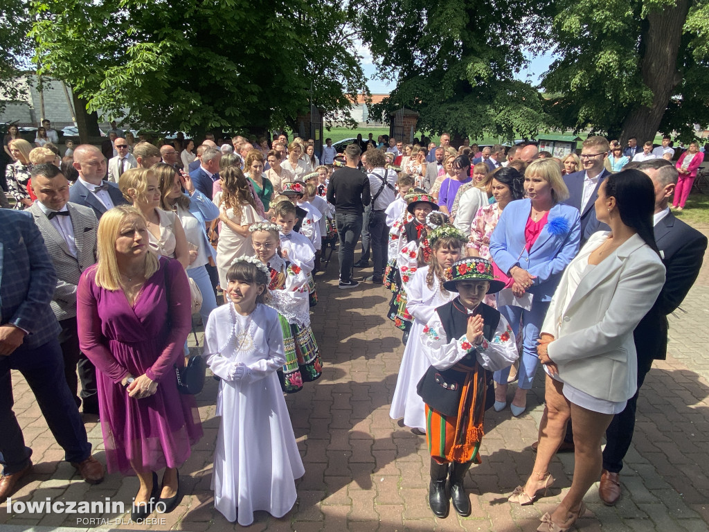 Pierwsza Komunia Święta w parafii w Kocierzewie (FOTO)