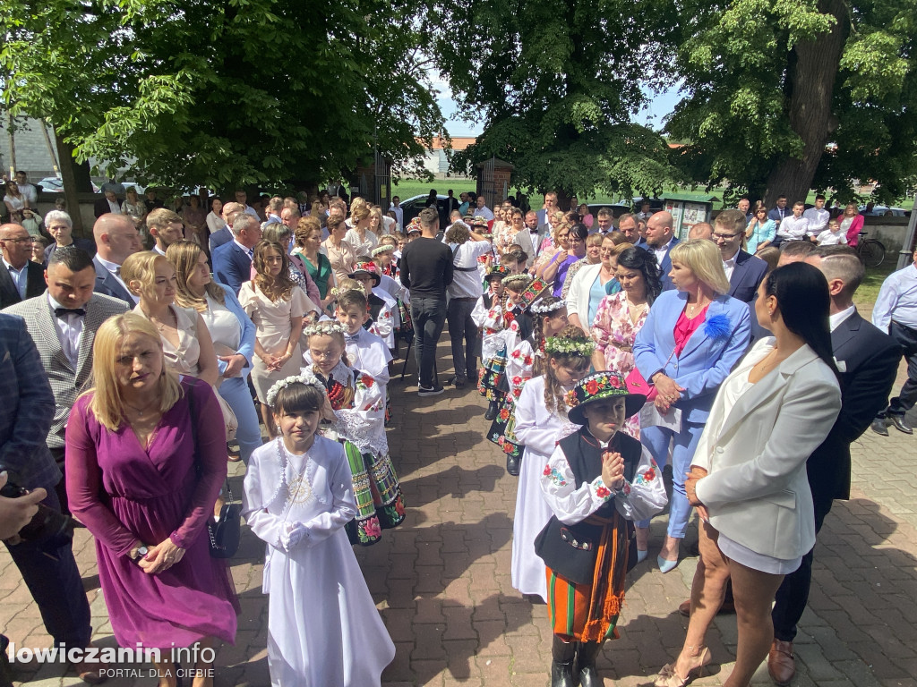 Pierwsza Komunia Święta w parafii w Kocierzewie (FOTO)