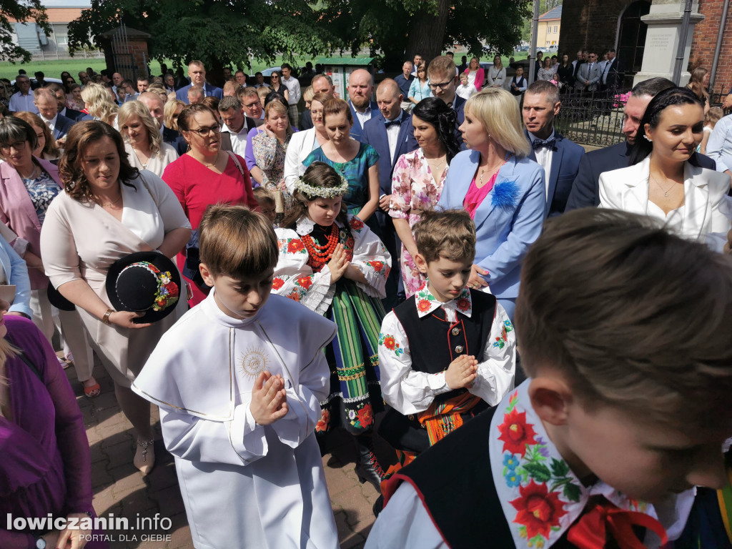 Pierwsza Komunia Święta w parafii w Kocierzewie (FOTO)