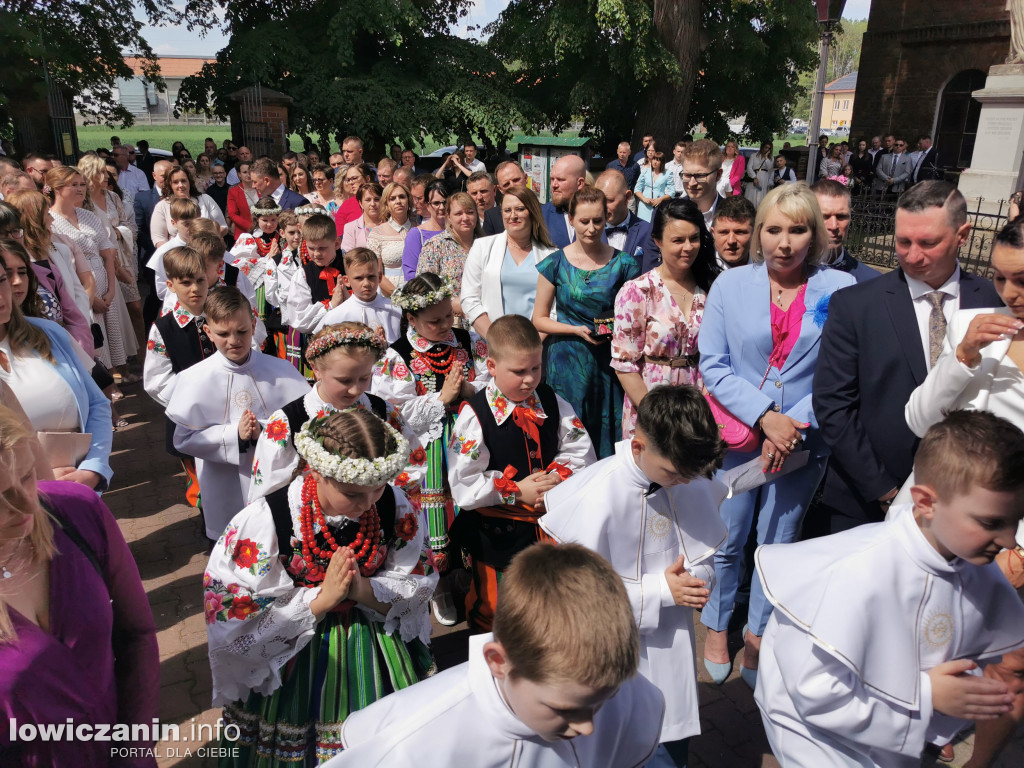 Pierwsza Komunia Święta w parafii w Kocierzewie (FOTO)