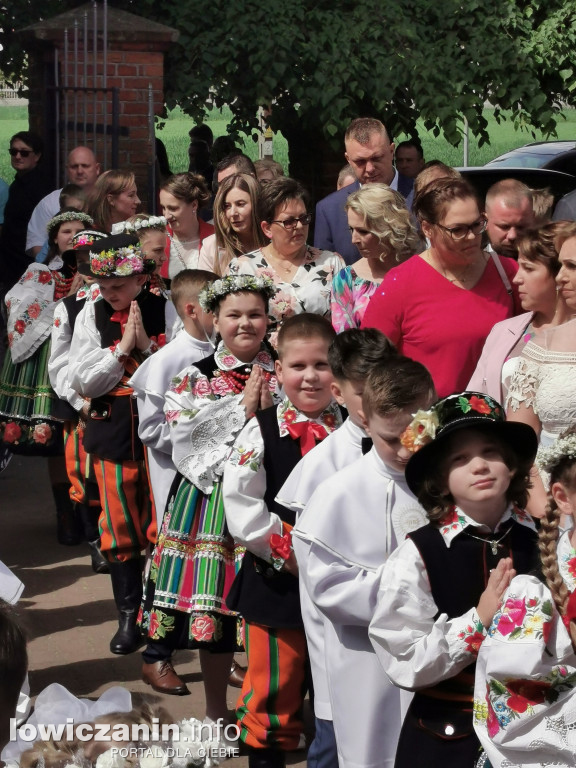 Pierwsza Komunia Święta w parafii w Kocierzewie (FOTO)