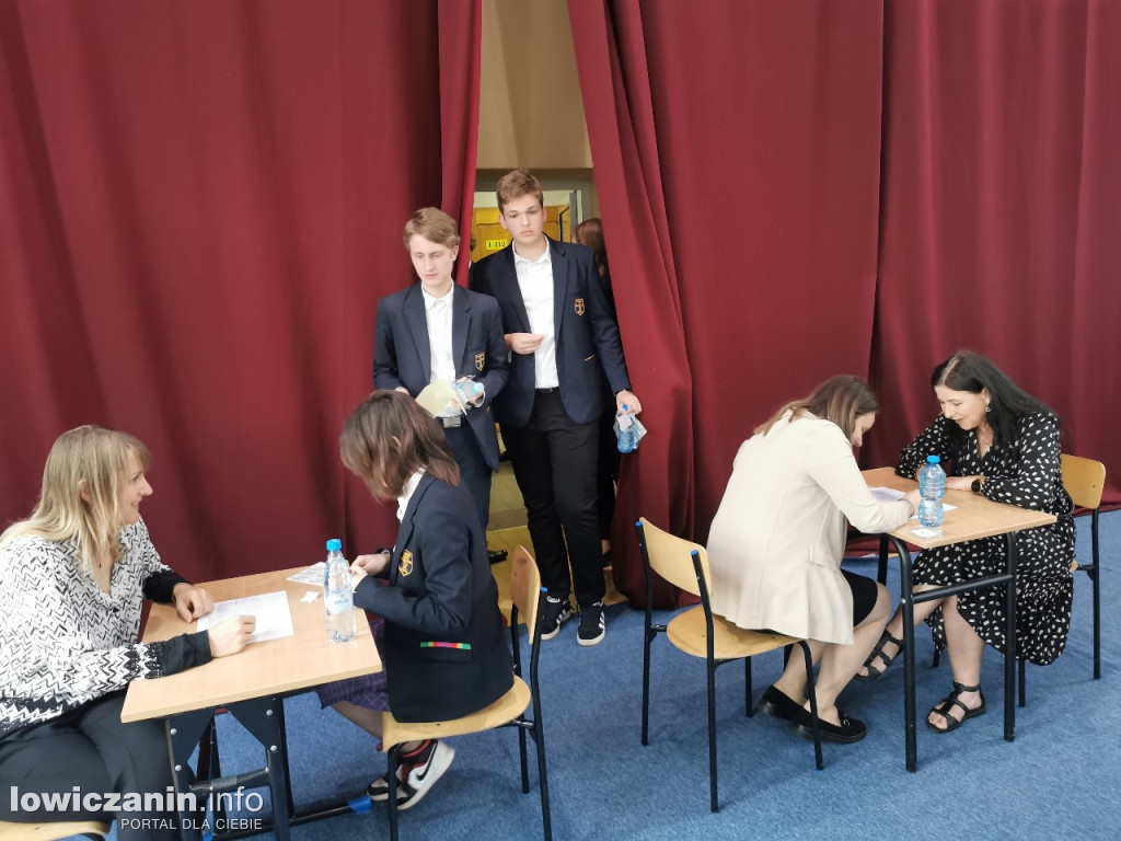 Ostatnie chwile przed maturą w Pijarskim LO w Łowiczu
