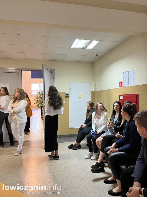 Matura w łowickim Hotelarzu