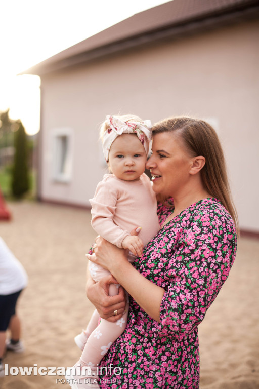 OSP Strzebieszew ma nowy sztandar i wóz strażacki
