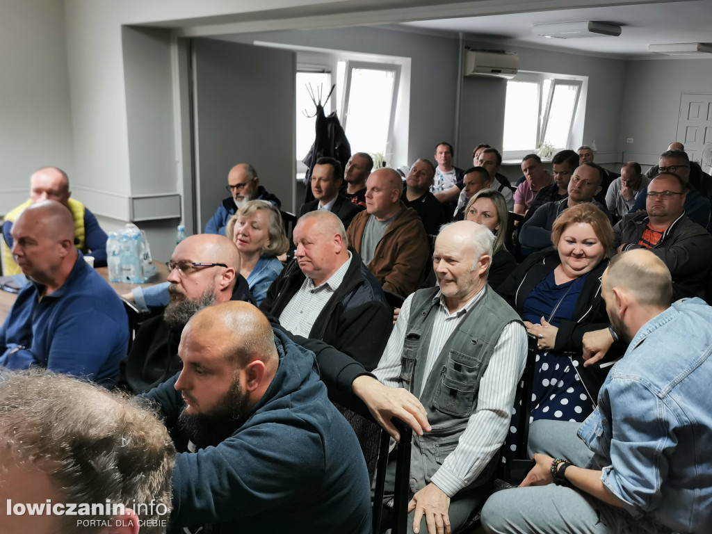 Spotkanie założycielskie Łowickiego Klubu Strzeleckiego