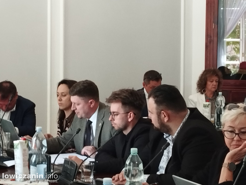 Sesja Rady Miejskiej w Łowiczu - 16.05.2024