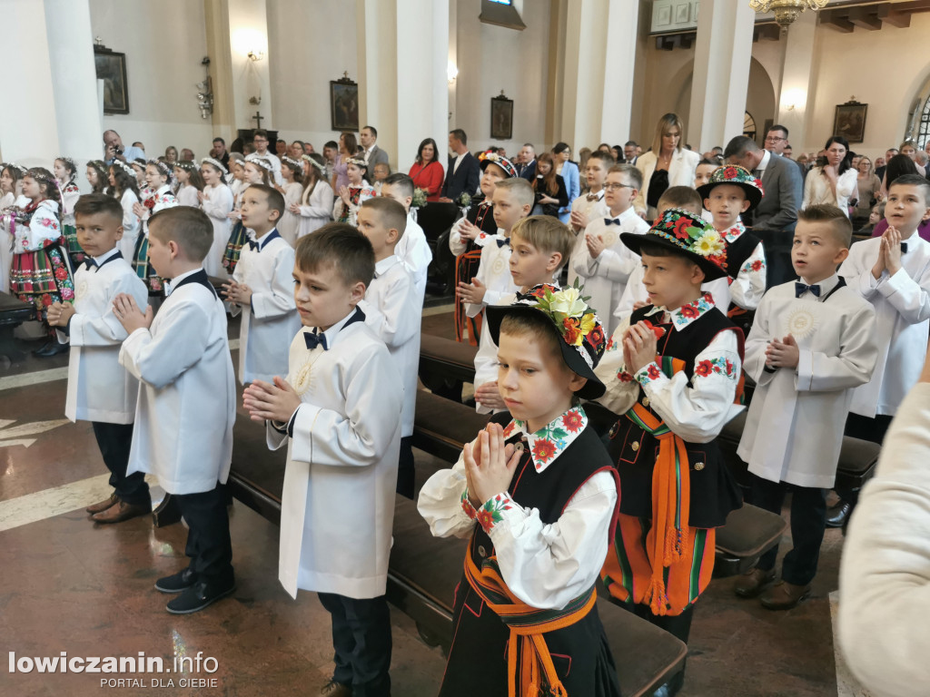 Domaniewice - uroczystość Pierwszej Komunii Świętej