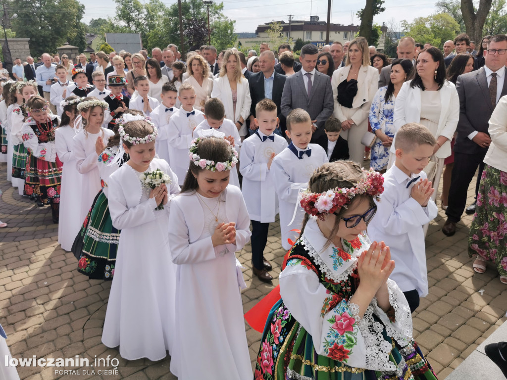 Domaniewice - uroczystość Pierwszej Komunii Świętej