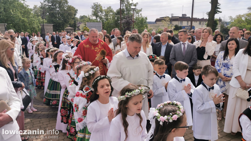 Domaniewice - uroczystość Pierwszej Komunii Świętej