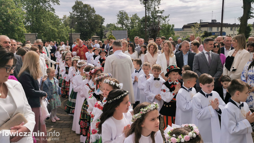 Domaniewice - uroczystość Pierwszej Komunii Świętej