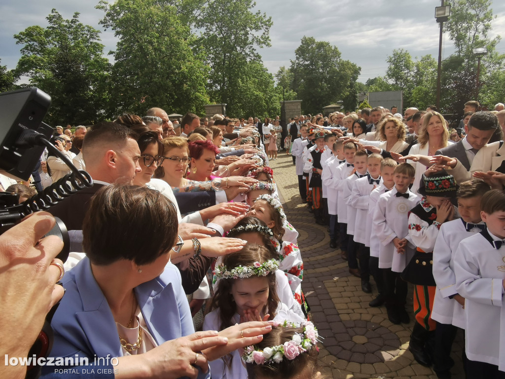 Domaniewice - uroczystość Pierwszej Komunii Świętej