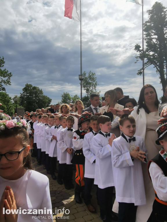 Domaniewice - uroczystość Pierwszej Komunii Świętej