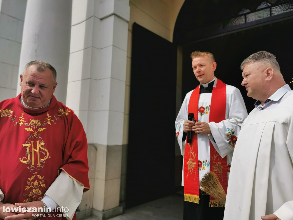 Domaniewice - uroczystość Pierwszej Komunii Świętej