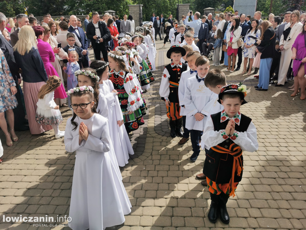 Domaniewice - uroczystość Pierwszej Komunii Świętej