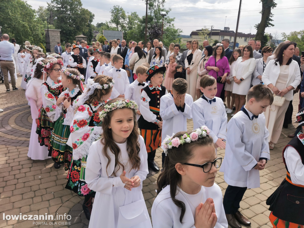 Domaniewice - uroczystość Pierwszej Komunii Świętej