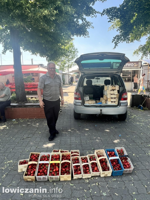 Truskawki tanieją. Już poniżej 10 zł/kg!