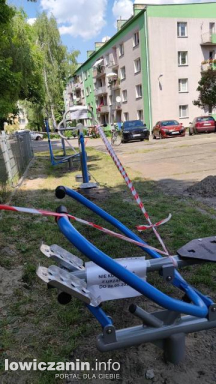 Nowe siłownie plenerowe na łowickich osiedlach