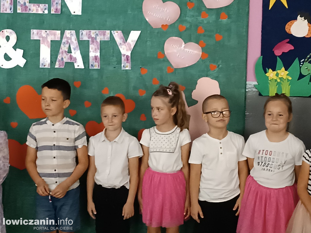 Dzień Mamy i Taty w przedszkolu nr 3 w Łowiczu
