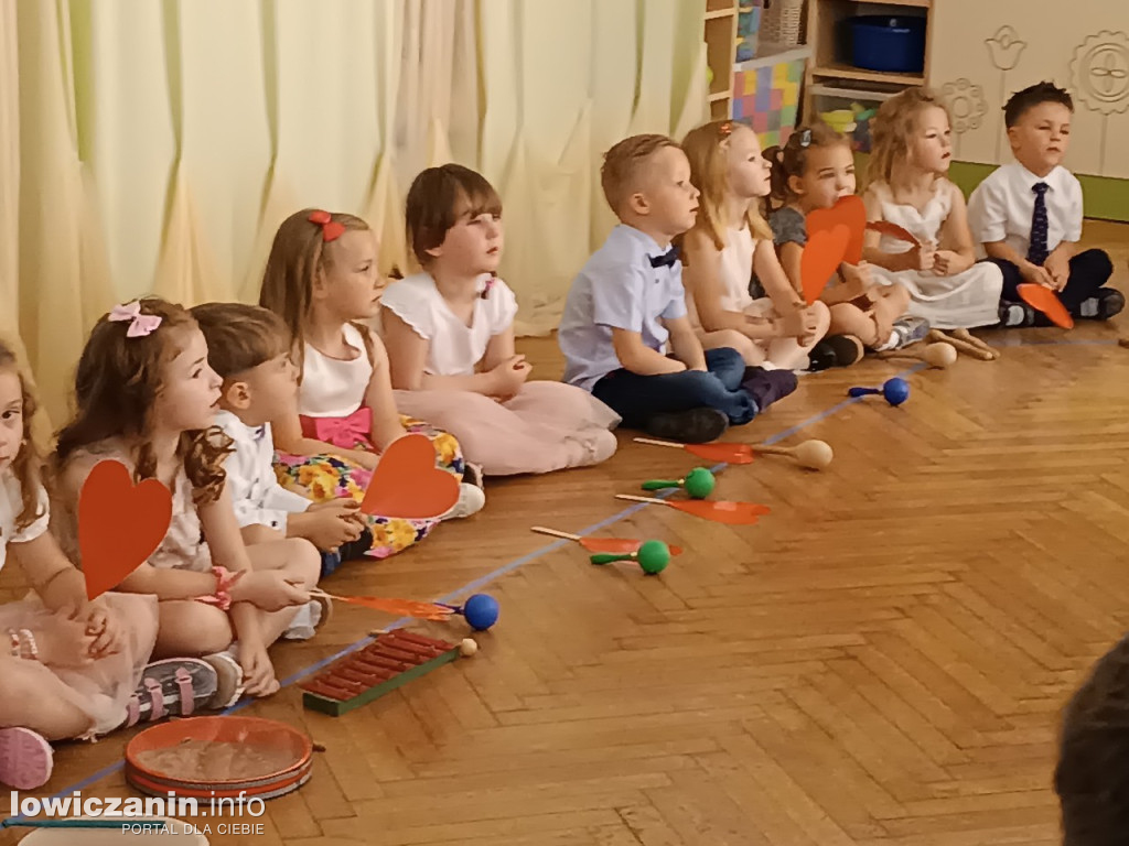Dzień Mamy i Taty w przedszkolu nr 3 w Łowiczu