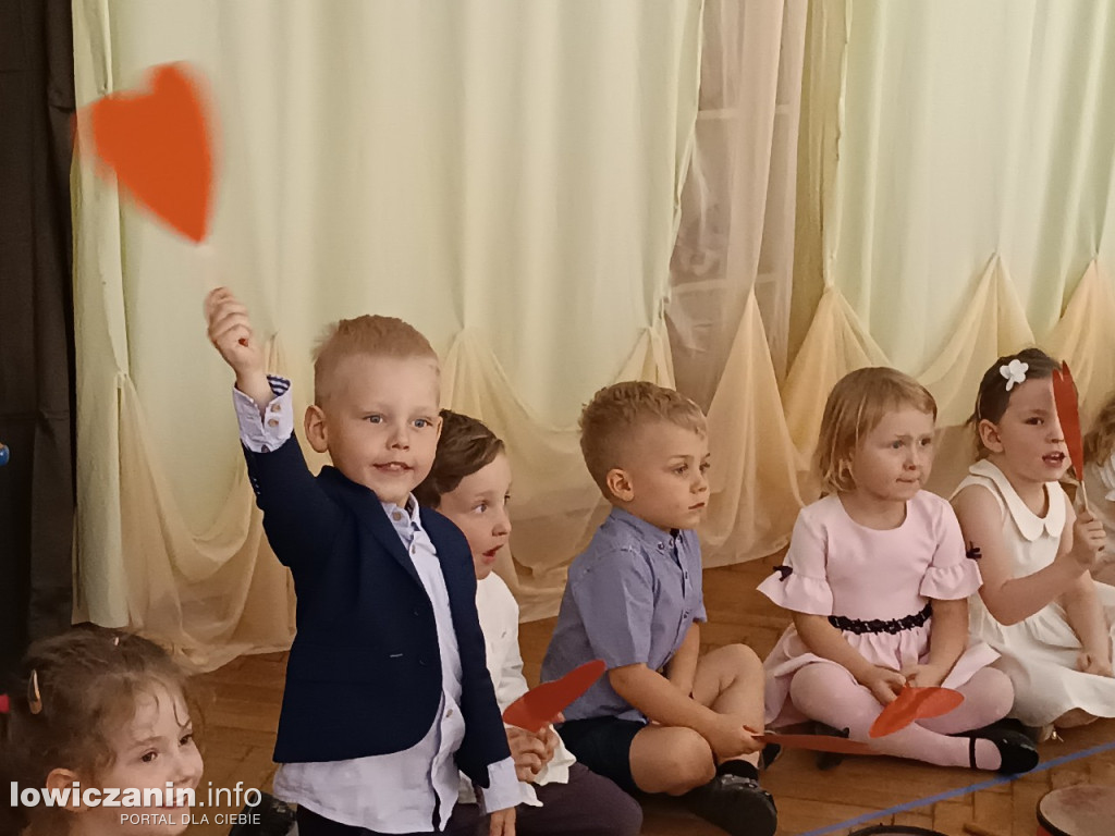 Dzień Mamy i Taty w przedszkolu nr 3 w Łowiczu