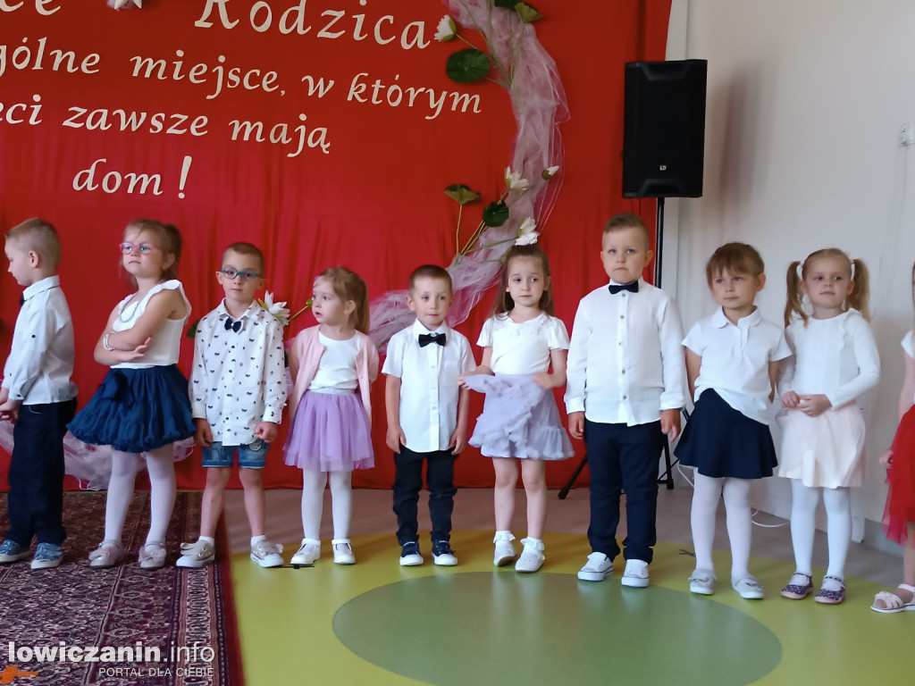 Dzień Mamy i Taty w przedszkolu w Kiernozi