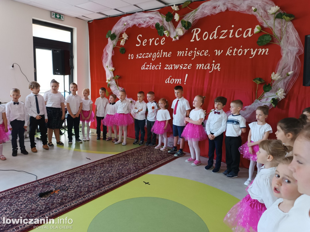 Dzień Mamy i Taty w przedszkolu w Kiernozi