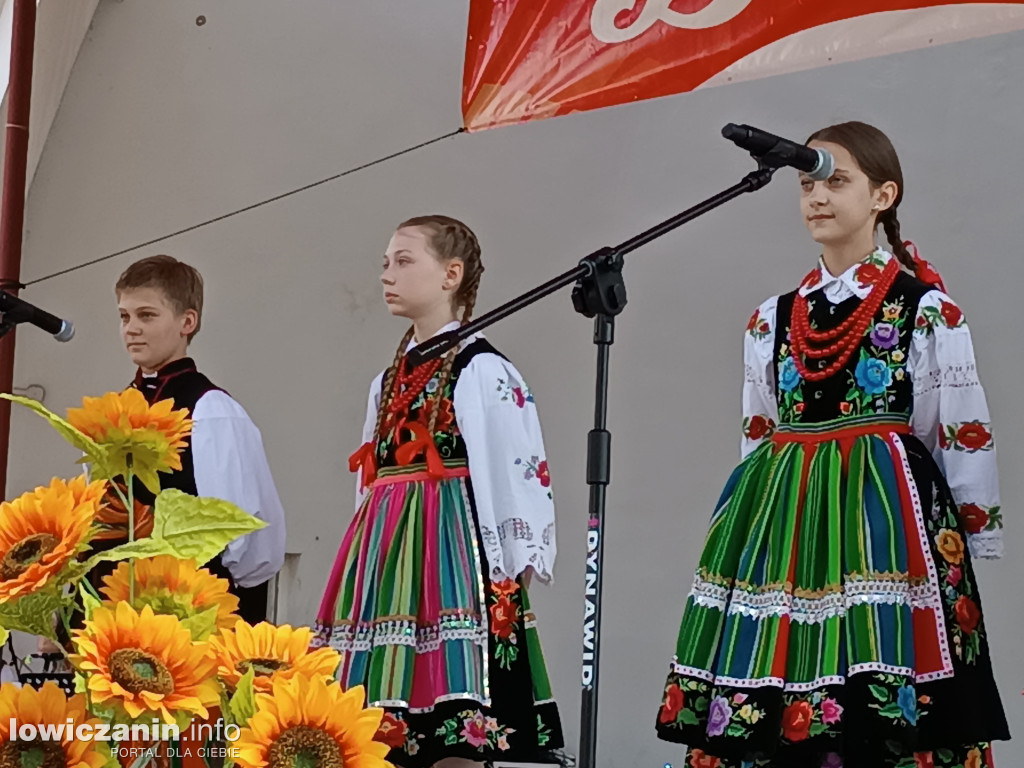 W Parku Błonie rozbrzmiały ludowe przyśpiewki