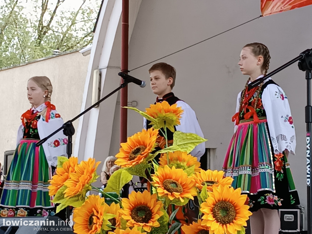 W Parku Błonie rozbrzmiały ludowe przyśpiewki