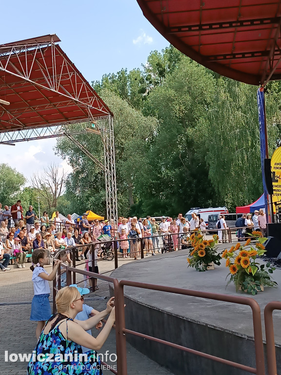 W Parku Błonie rozbrzmiały ludowe przyśpiewki