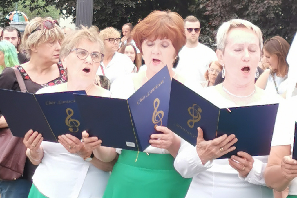 Kolorowo i ludowo w Łowiczu