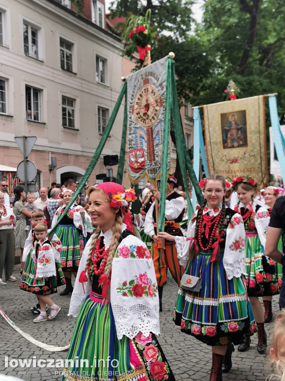 Kolorowo i ludowo w Łowiczu