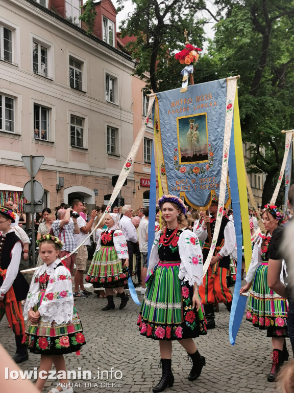 Kolorowo i ludowo w Łowiczu