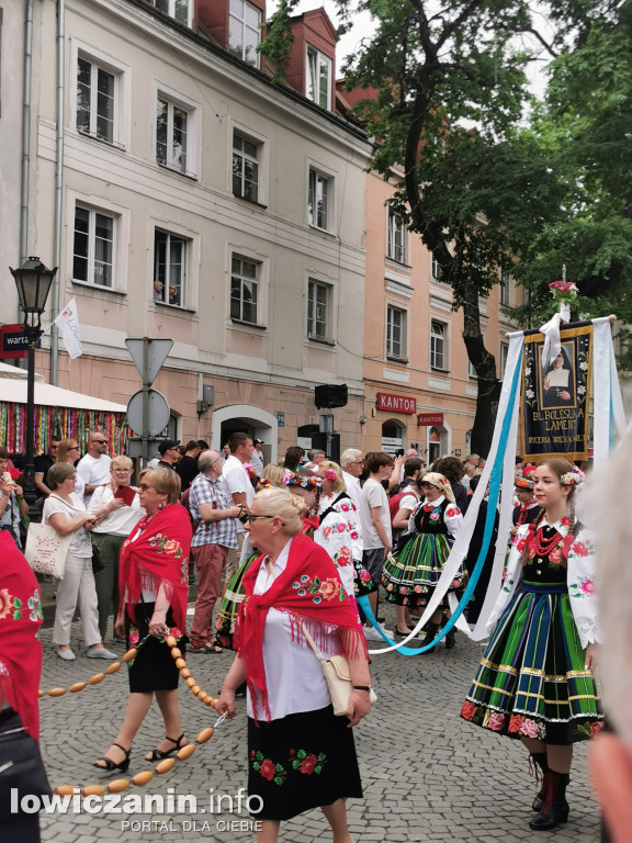 Kolorowo i ludowo w Łowiczu