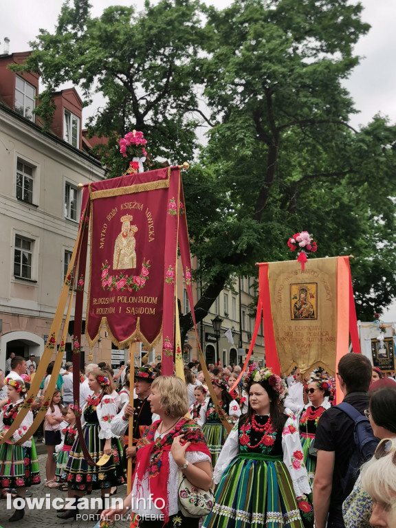 Kolorowo i ludowo w Łowiczu