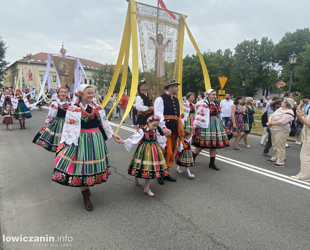 Procesja Bożego Ciała w Łowiczu - galeria zdjęć