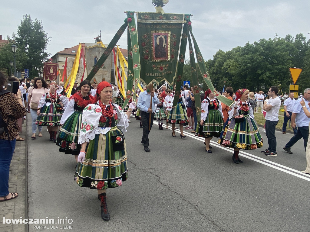 Procesja Bożego Ciała w Łowiczu - galeria zdjęć