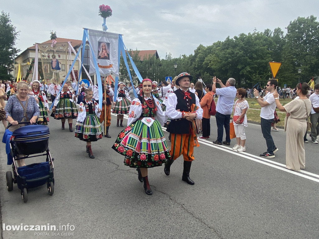 Procesja Bożego Ciała w Łowiczu - galeria zdjęć