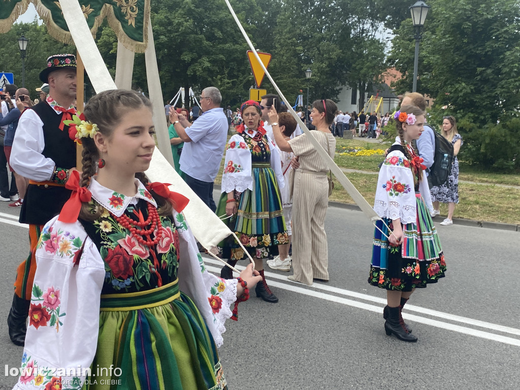 Procesja Bożego Ciała w Łowiczu - galeria zdjęć