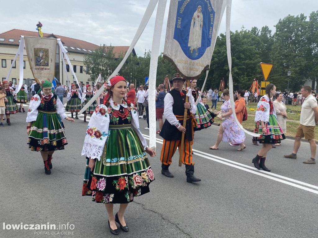 Procesja Bożego Ciała w Łowiczu - galeria zdjęć