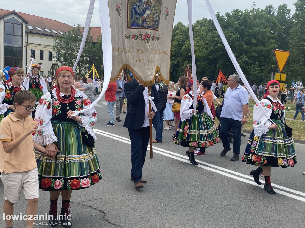 Procesja Bożego Ciała w Łowiczu - galeria zdjęć