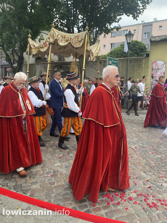 Procesja Bożego Ciała w Łowiczu - galeria zdjęć