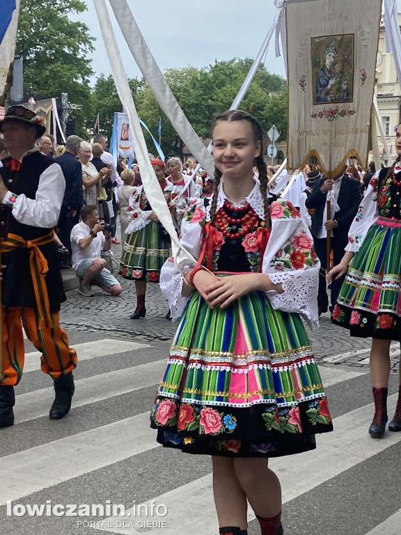 Procesja Bożego Ciała w Łowiczu - galeria zdjęć