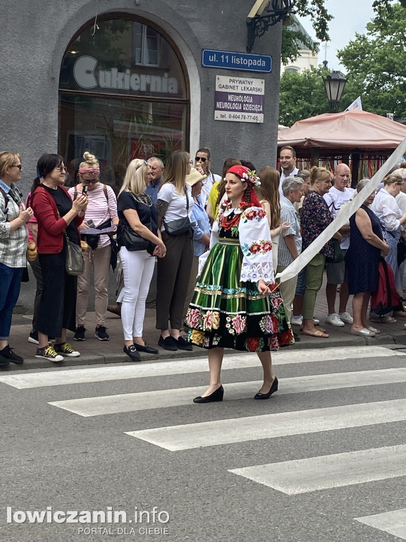 Procesja Bożego Ciała w Łowiczu - galeria zdjęć