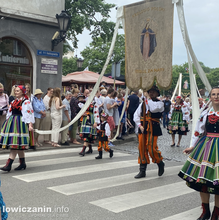 Procesja Bożego Ciała w Łowiczu - galeria zdjęć