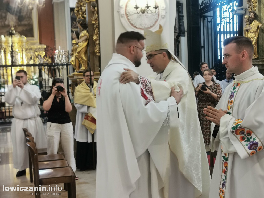 Święcenia kapłańskie w łowickiej katedrze