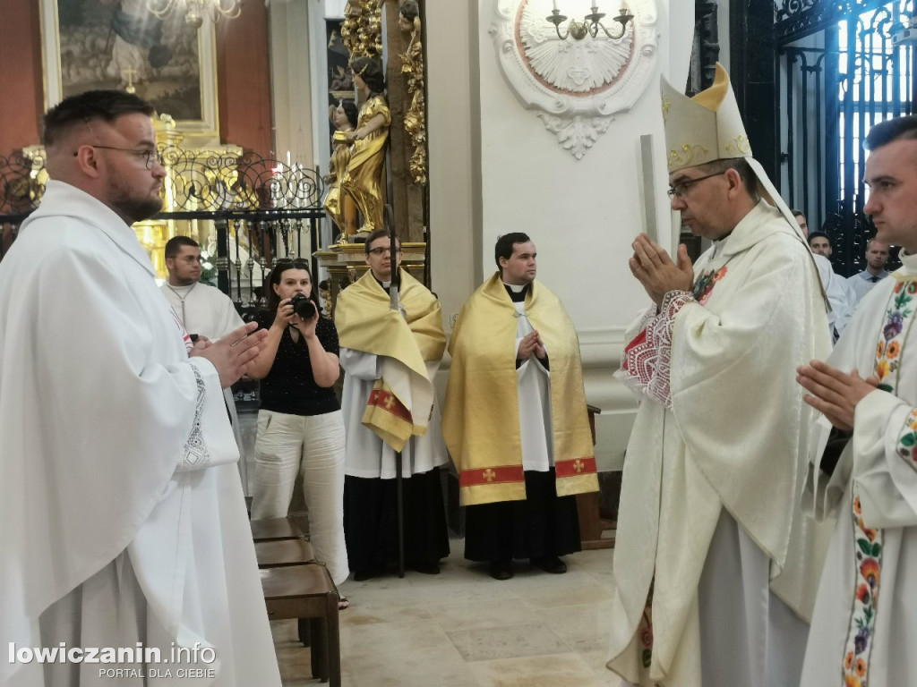 Święcenia kapłańskie w łowickiej katedrze