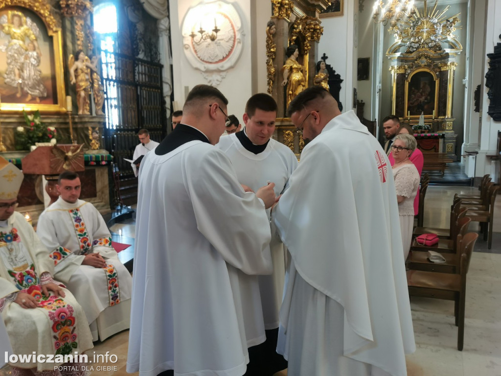 Święcenia kapłańskie w łowickiej katedrze