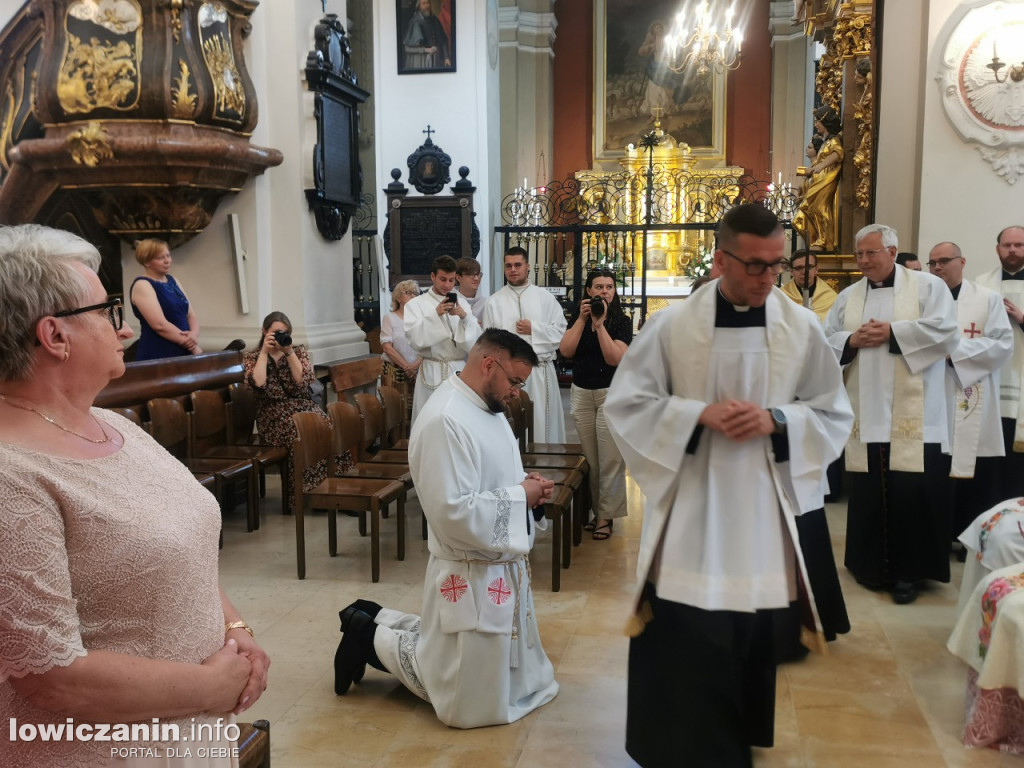 Święcenia kapłańskie w łowickiej katedrze