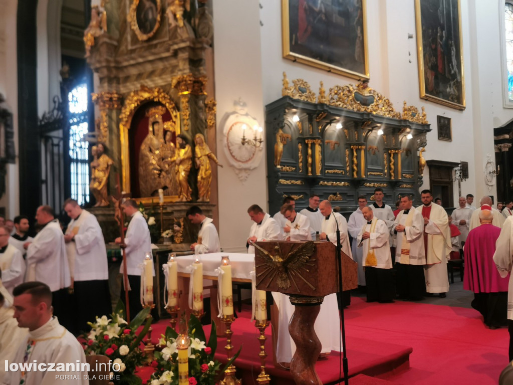 Święcenia kapłańskie w łowickiej katedrze
