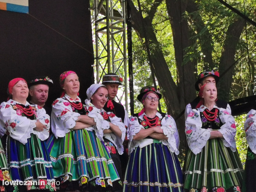 Obchody 50-lecia Regionalnego Zespołu Pieśni i Tańca „Boczki Chełmońskie” cz. II